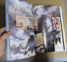 BAT MAN "WAR ON CRIME" COMIC MAGAZINE BY ROSS AND DINI - GREAT CONDITION